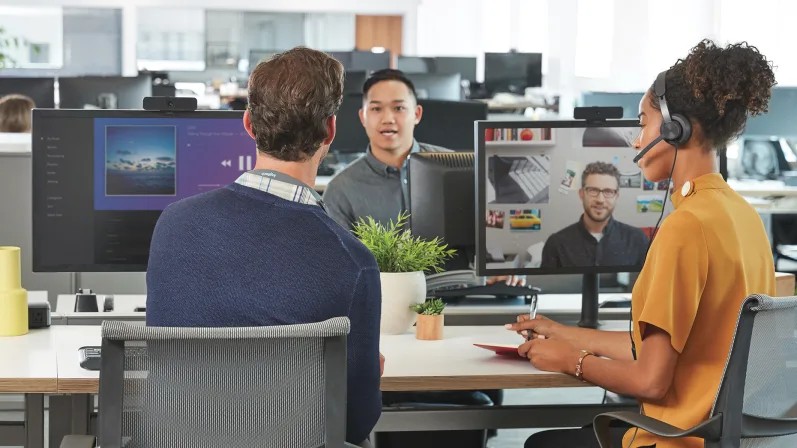 Logitech H570E Stereo Mikrofonlu Kulak &Uuml;st&uuml; Kulaklık